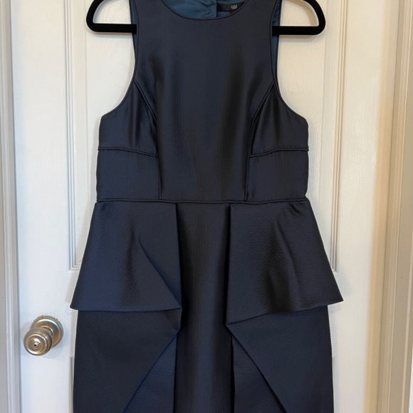 Tibi Navy blue, size 12 designer dress, MINT! NWT NEW Open back detail - Picture 8 of 10
